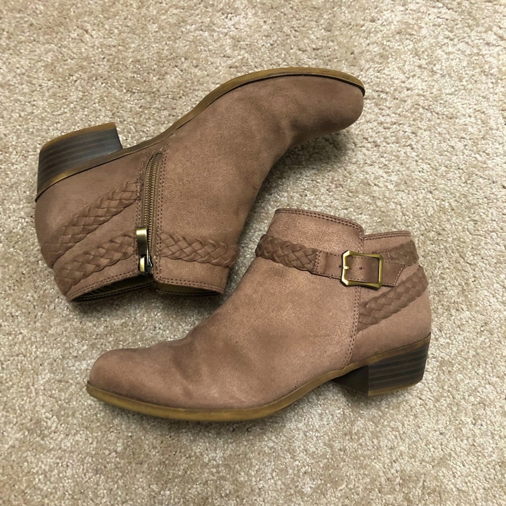Life Stride velocity flex memory foam boots
